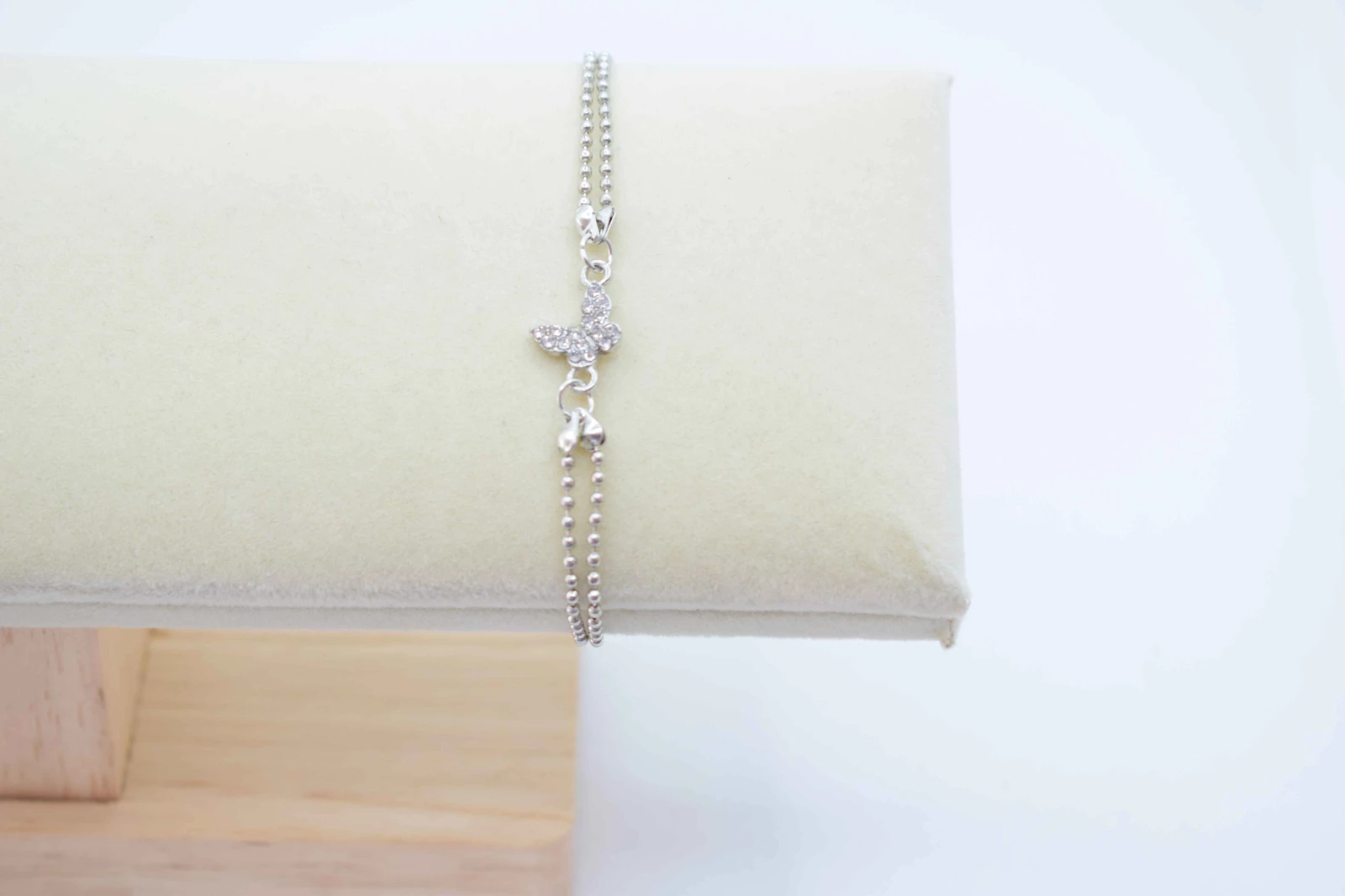 BRACCIALE 82