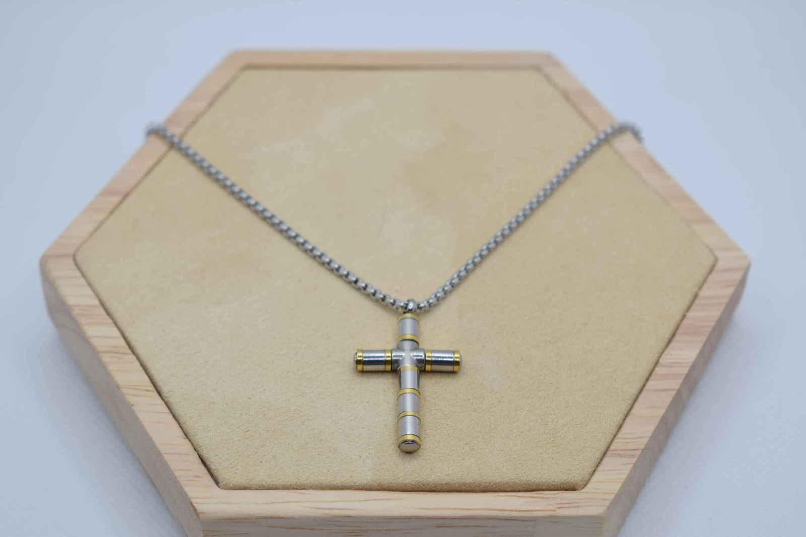 COLLANA CROCE 4