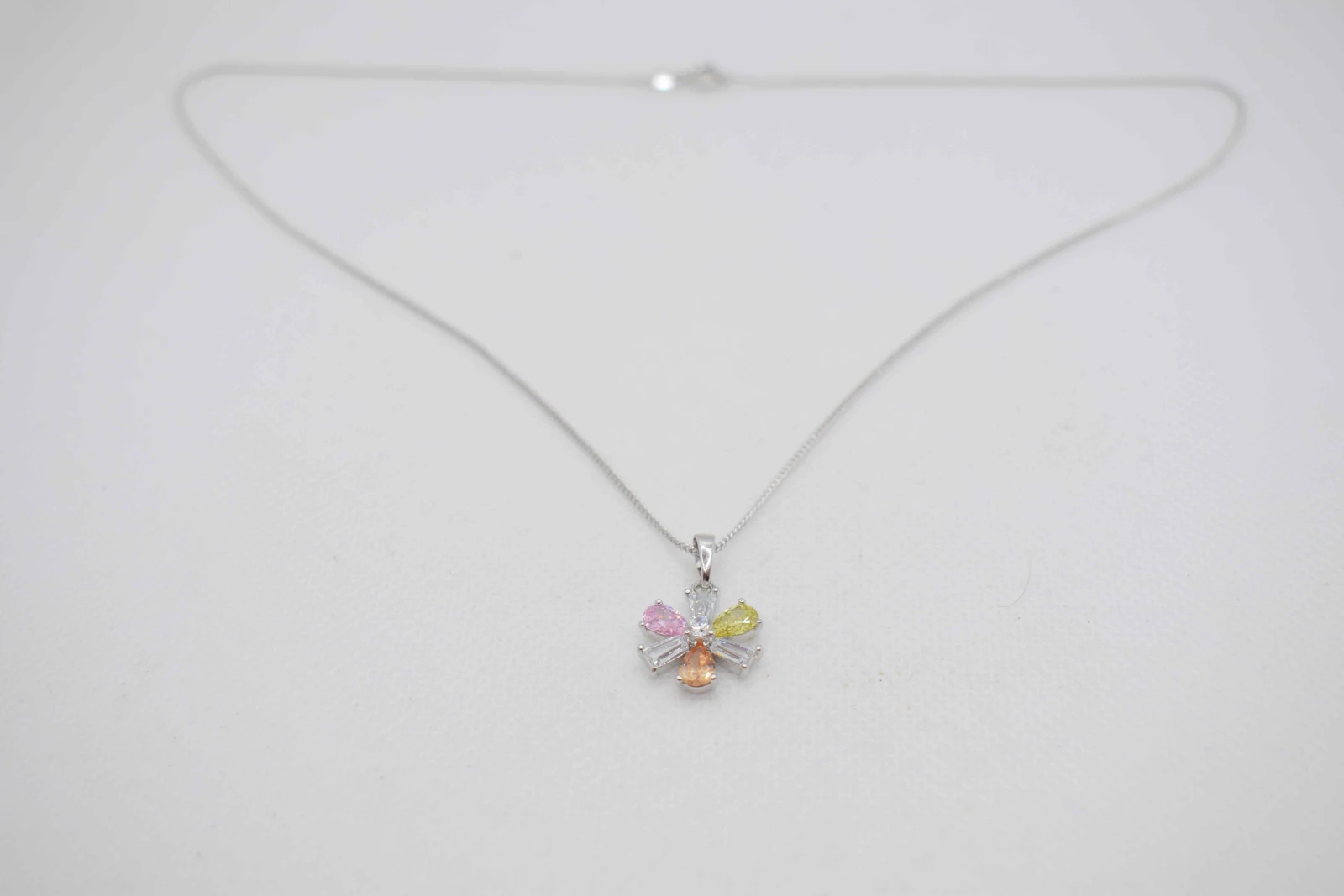 COLLANA PIETRA COLORATA