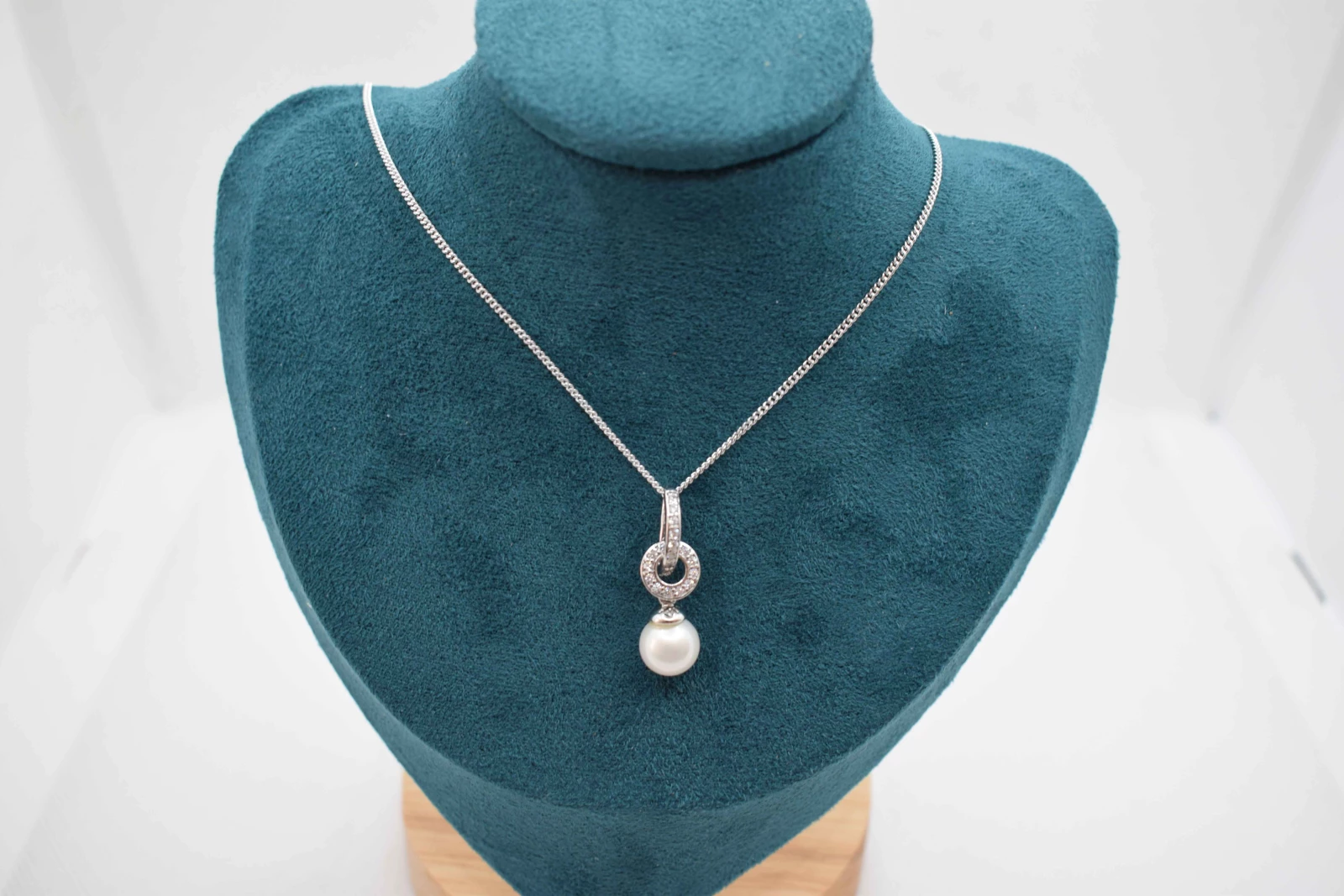 COLLANA MONOPERLA
