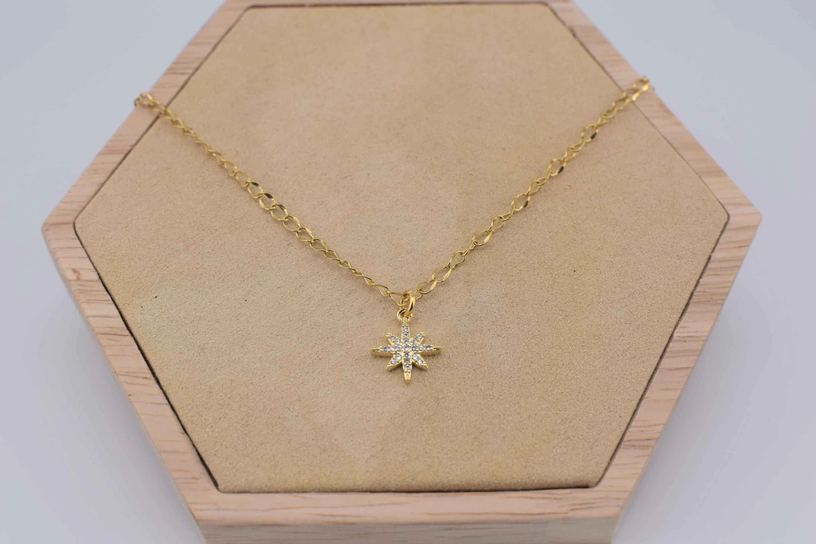 COLLANA STELLA COMETA STRASS ORO