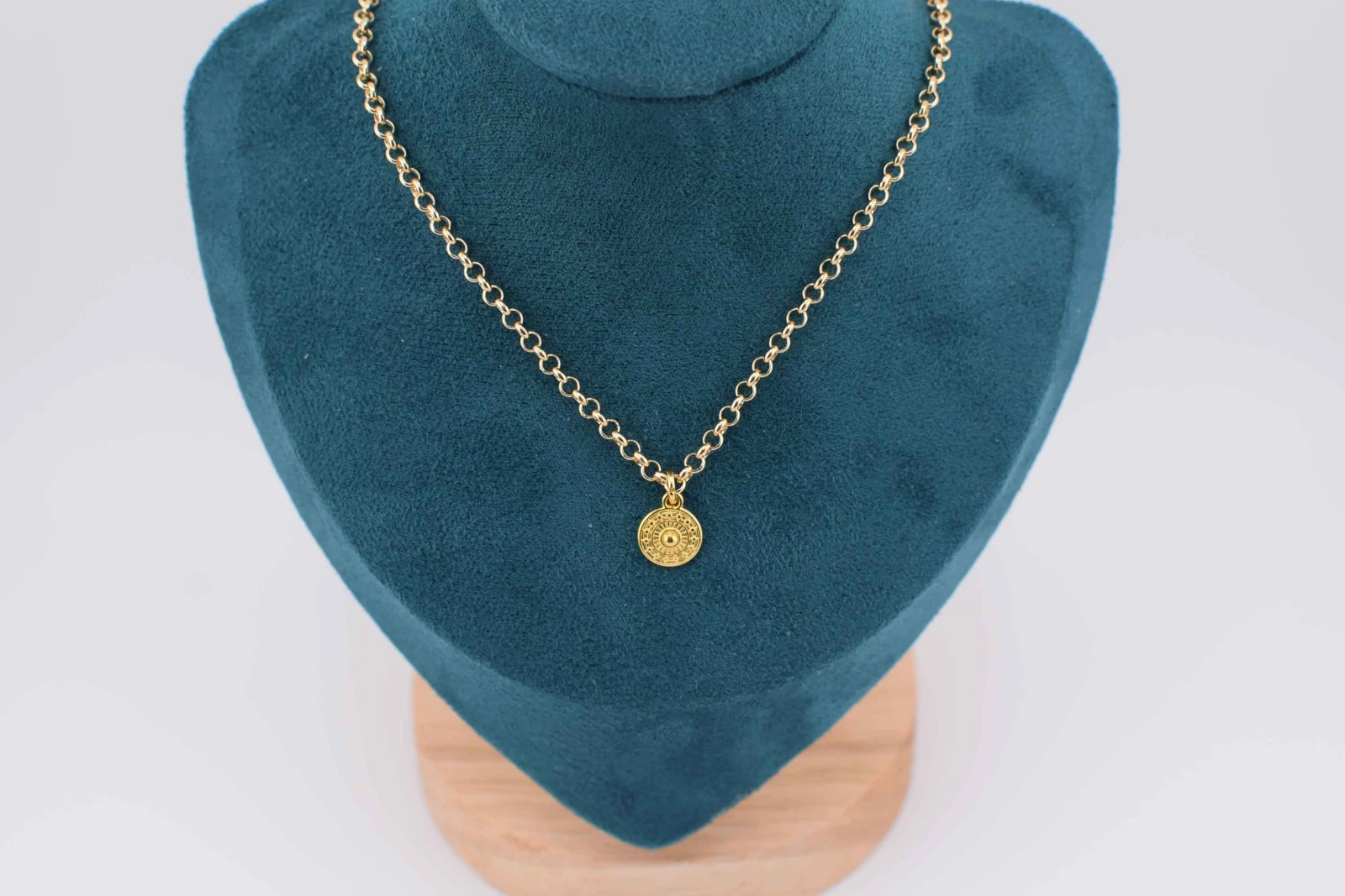 COLLANA CIONDOLO ROTONDO ORO