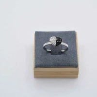 ANELLO ARGENTO CUORE STRASS BIANCO E NERO