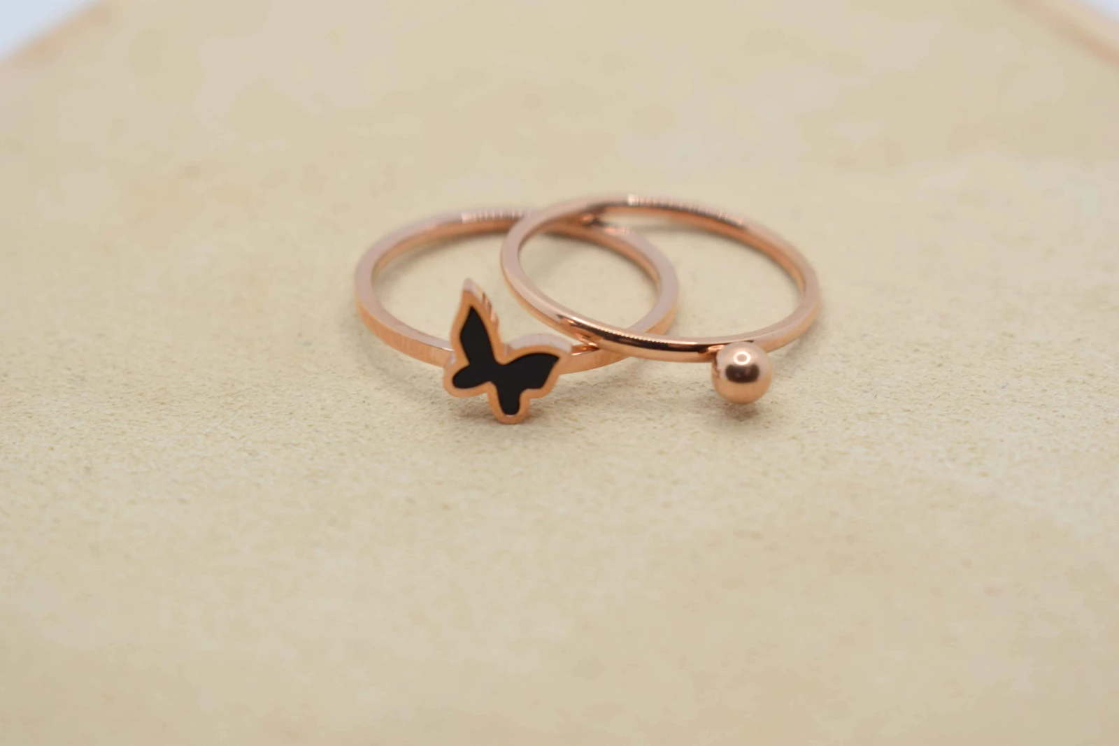 DOPPIO ANELLO ORO ROSA CON FARFALLA