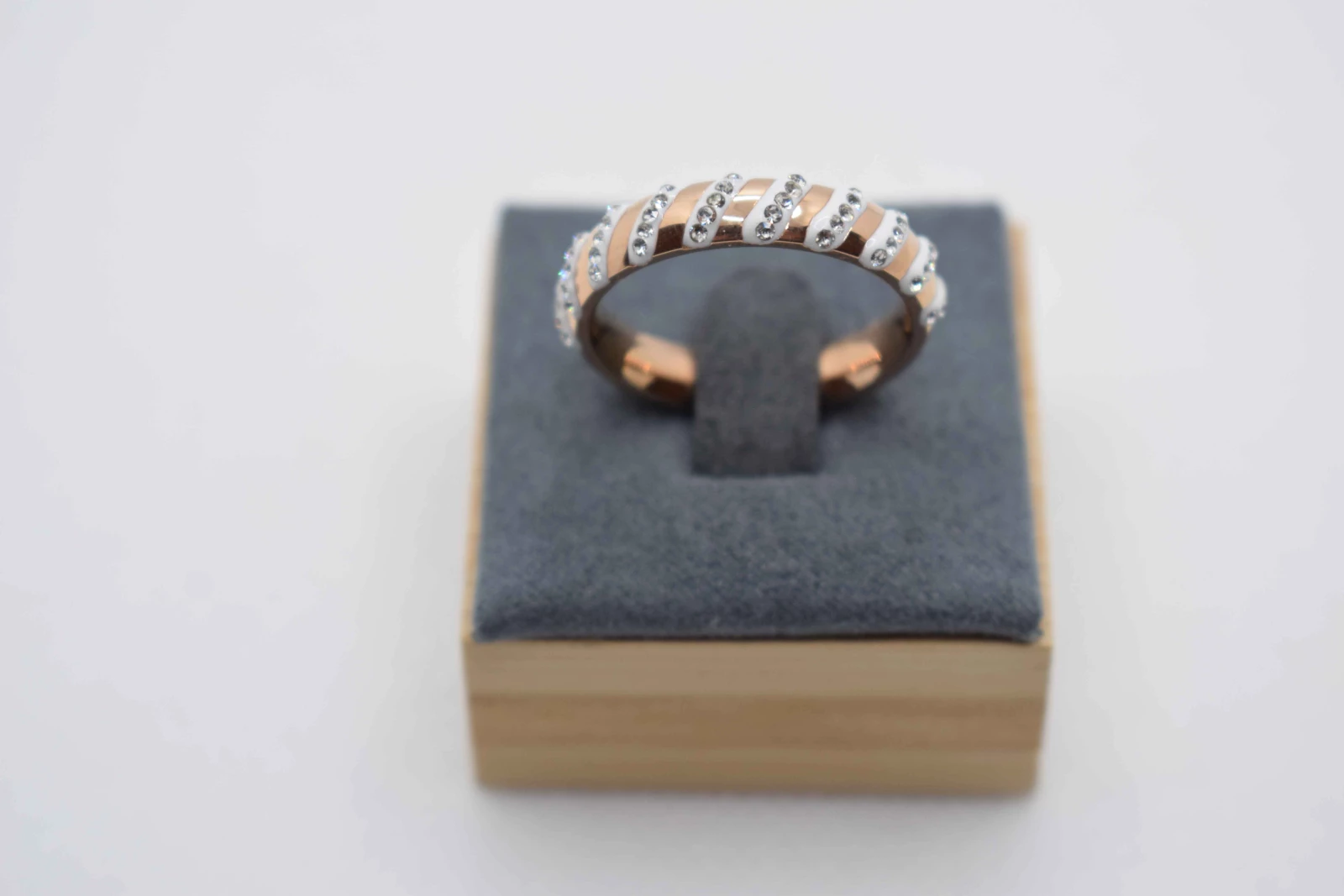 ANELLO ORO ROSA CON STRASS