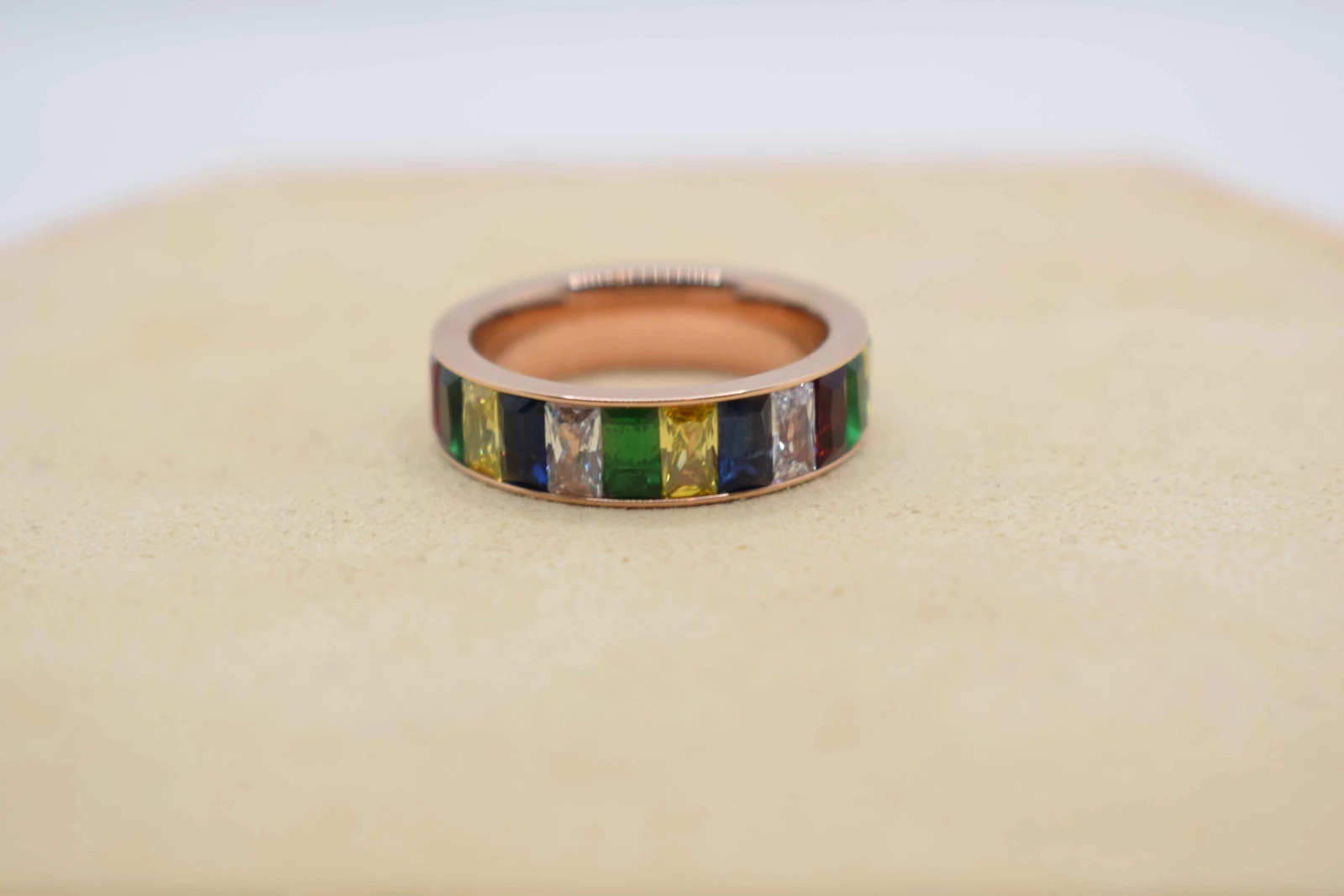 ANELLO ORO ROSA ARCOBALENO