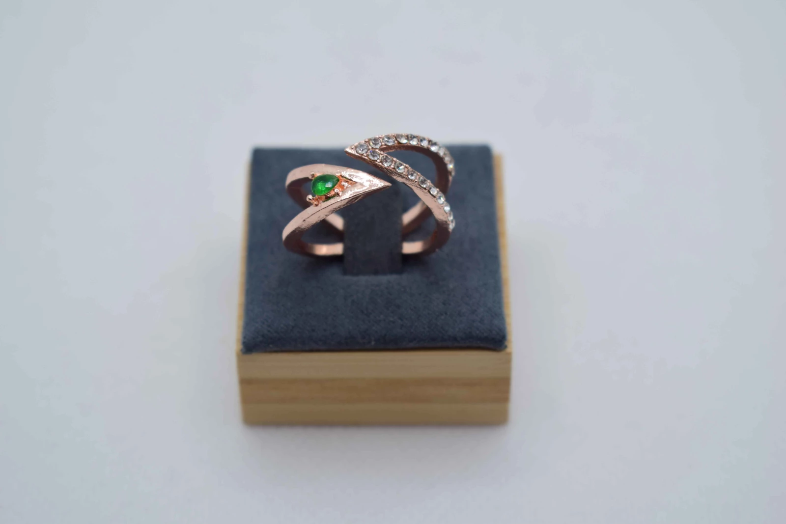 ANELLO ORO ROSA PIETRA VERDE STRASS