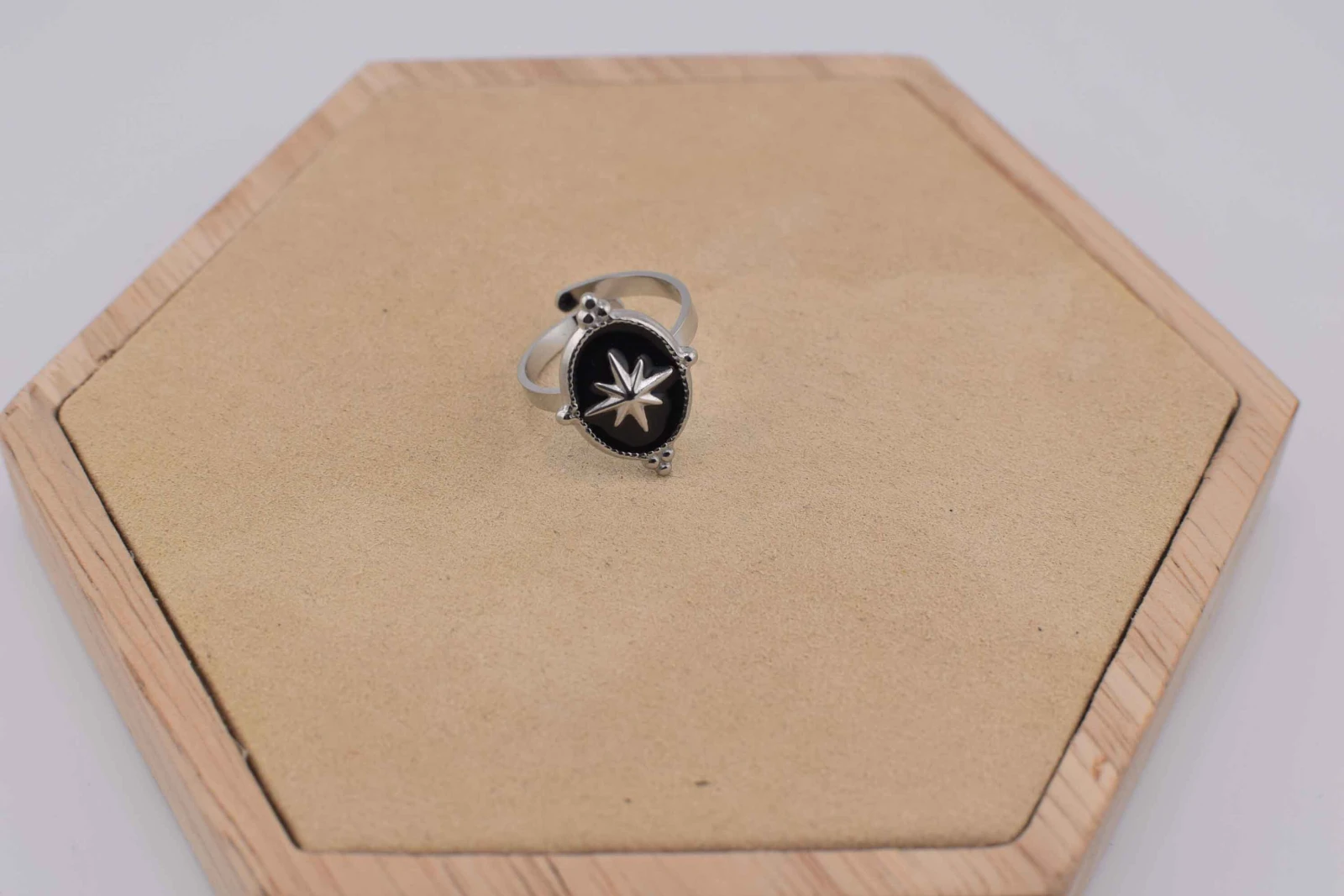 ANELLO STELLA COMETA OVALE ARGENTO
