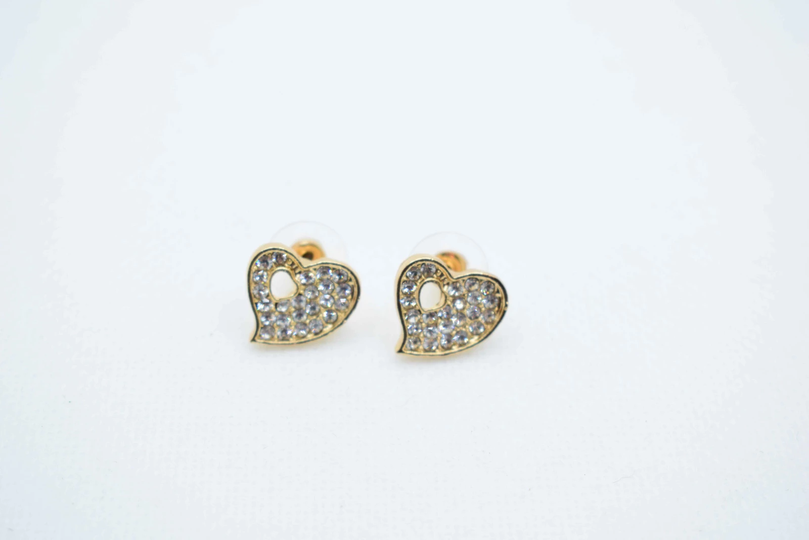 ORECCHINI CUORE STRASS ORO
