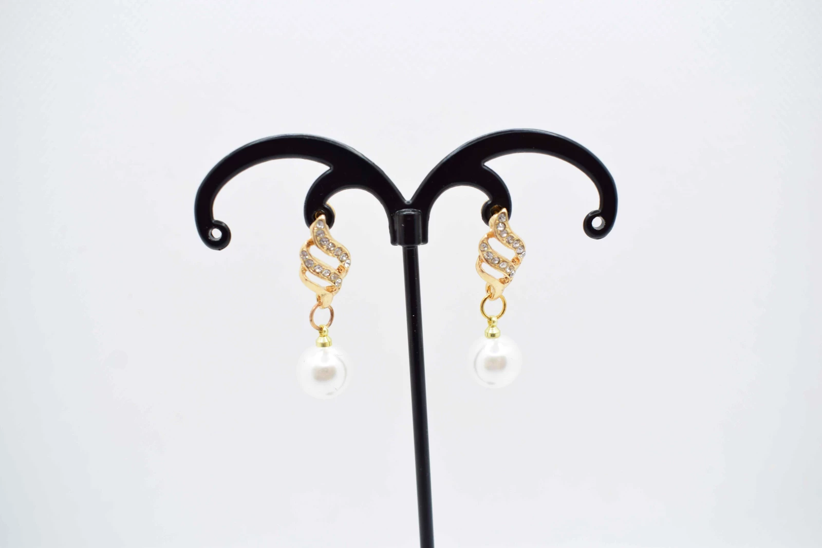 ORECCHINI MONOPERLA STRASS