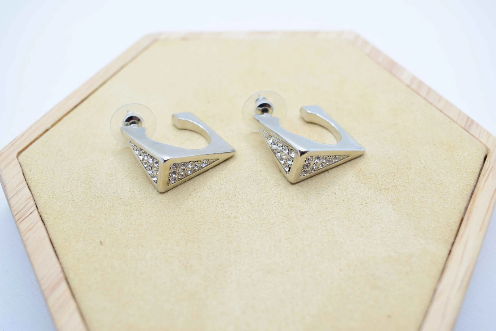 ORECCHINI GEOMETRICI ARGENTO STRASS
