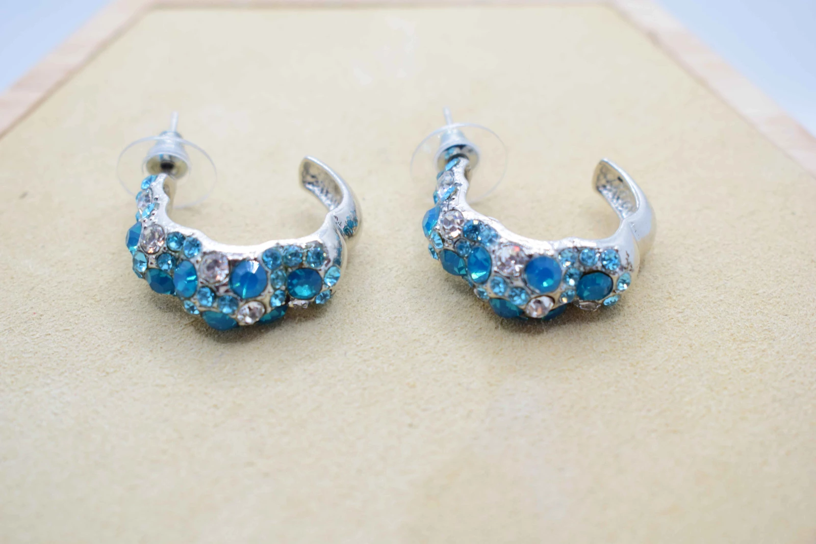 ORECCHINI GEOMETRICI ARGENTO STRASS BLU