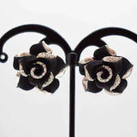 ORECCHINI FIORE NERO ARGENTO STRASS