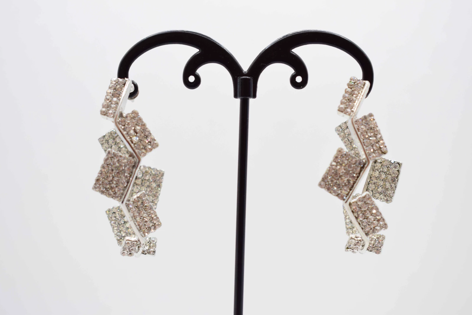 ORECCHINI GEOMETRICI A CERCHIO ARGENTO STRASS