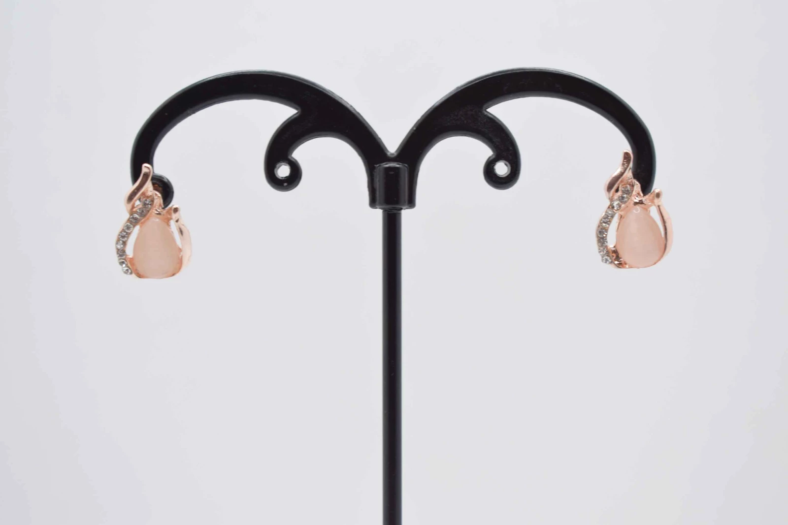 ORECCHINI PIETRA ROSA STRASS