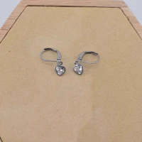 ORECCHINI CUORE DIAMANTE ARGENTO
