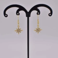 ORECCHINI STELLA COMETA STRASS ORO