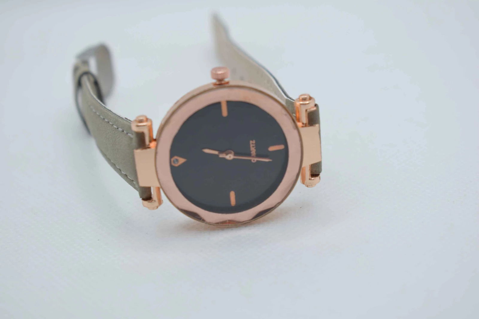 OROLOGIO CINGHIA CUOIO VERDE MILITARE QUADRANTE NERO