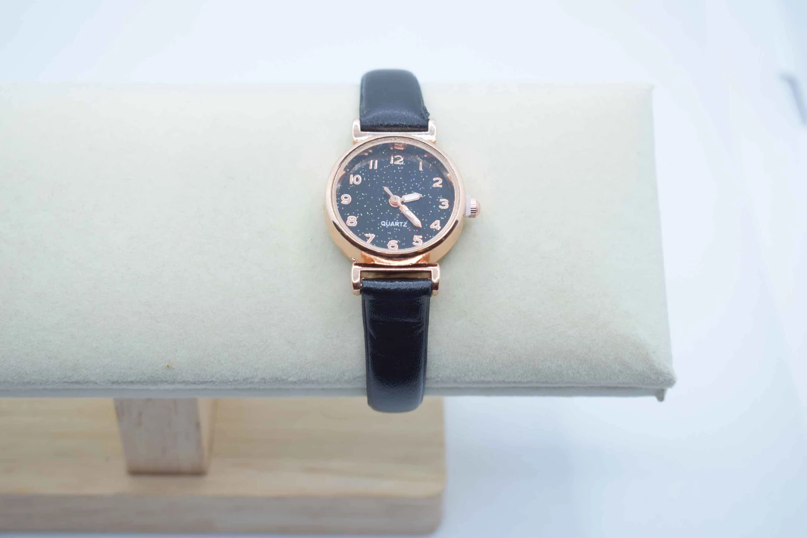 OROLOGIO CINGHIA CUOIO NERO QUADRANTE NERO BRILLANTINATO ORO ROSA