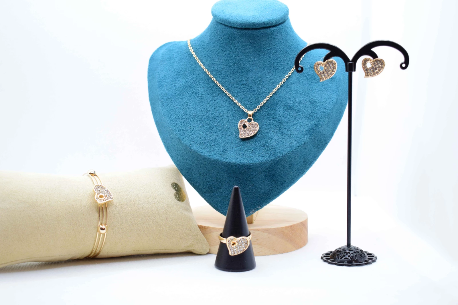 SET CUORE STRASS (RCC047+CLL0120+NLL034+BRC052)