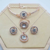 SET BRILLANTE STRASS (RCC109+CLL0124+NLL036+BRC112)