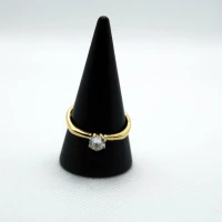 ANELLO SOLITARIO ORO GIALLO CON PUNTO LUCE