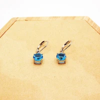 ORECCHINI DIAMANTE BLU