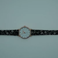 OROLOGIO NERO A FIORI