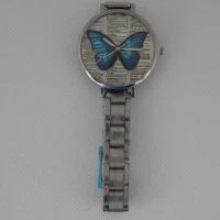 OROLOGIO CON CINGHIA IN METALLO