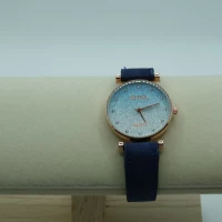 OROLOGIO CON CINGHIA BLU SCURO