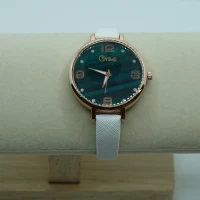 OROLOGIO CON CINGHIA BIANCA E QUADRANTE VERDE SCURO