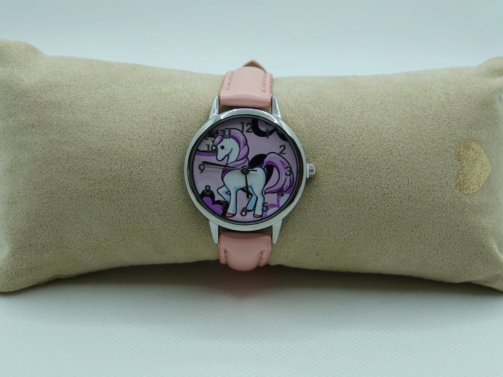 OROLOGIO CON CINGHIA ROSA E QUADRANTE UNICORNO