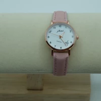OROLOGIO CON CINGHIA ROSA E QUADRANTE BIANCO