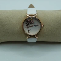 OROLOGIO CON CINGHIA BIANCA E QUADRANTE BIANCO 3